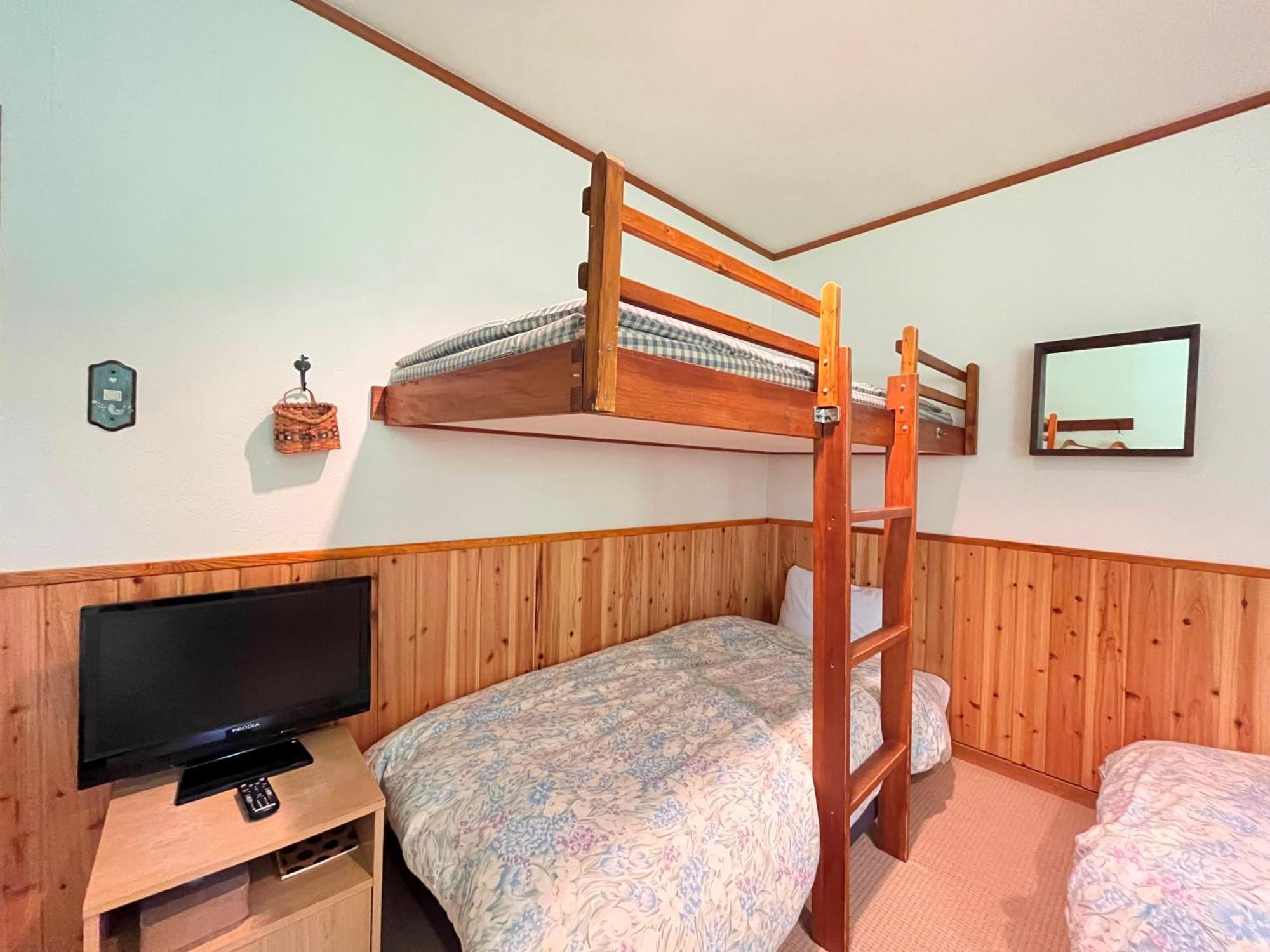 Pension Alps Hakuba Bagian luar foto