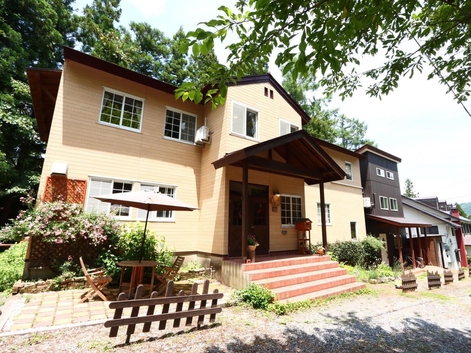 Pension Alps Hakuba Bagian luar foto