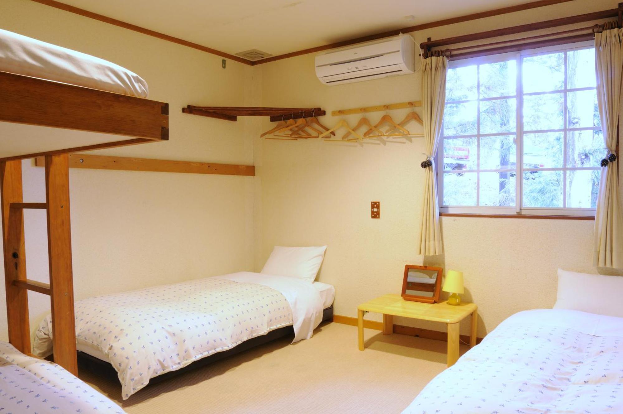 Pension Alps Hakuba Bagian luar foto