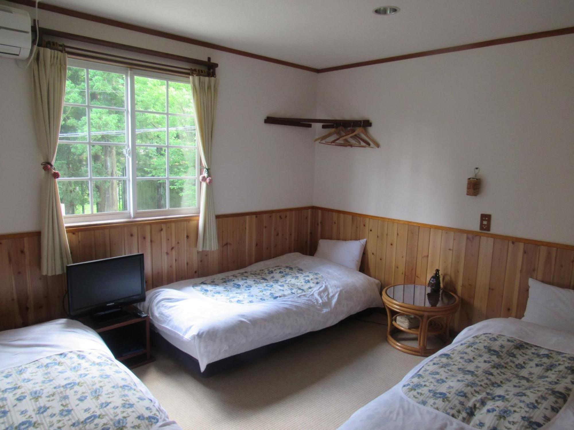 Pension Alps Hakuba Bagian luar foto